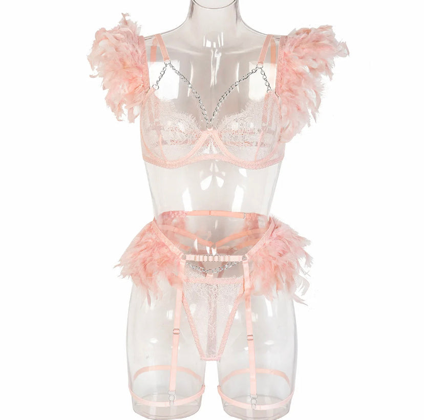 Enchanting Queen - Pink Luxury Lingerie set The Garment London Enchanting Queen - Pink Luxury Lingerie set The Garment London