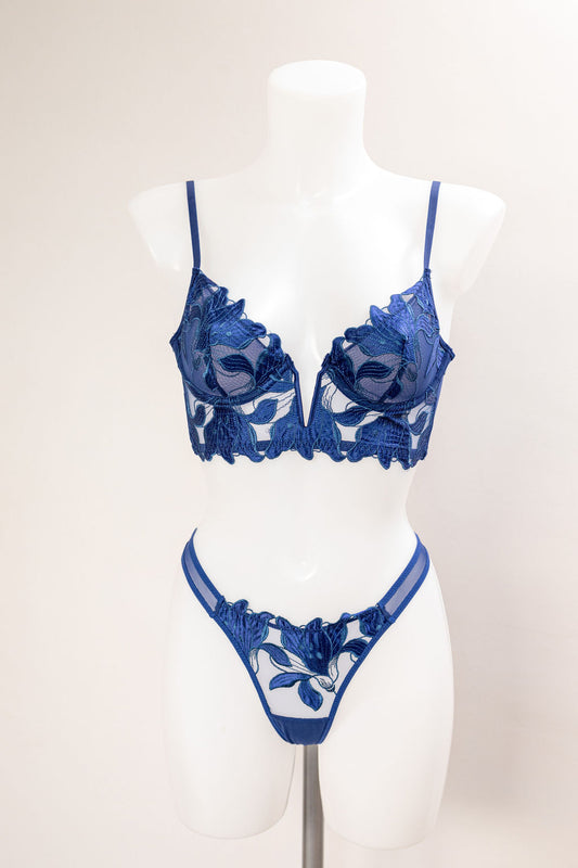 Cannes - Blue